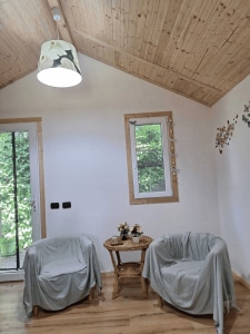 Studio Psicologico a Fidenza – Consulenze Psicologiche Online e in Presenza | Dott.ssa Patrizia Marzola Interno dello studio psicologico della Dott.ssa Patrizia Marzola a Fidenza, ambiente accogliente per consulenze psicologiche individuali, di coppia e online.