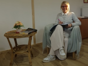 Dottoressa Patrizia Marzola psicologa riceve in studio a Fidenza e Online in tutto il mondo
