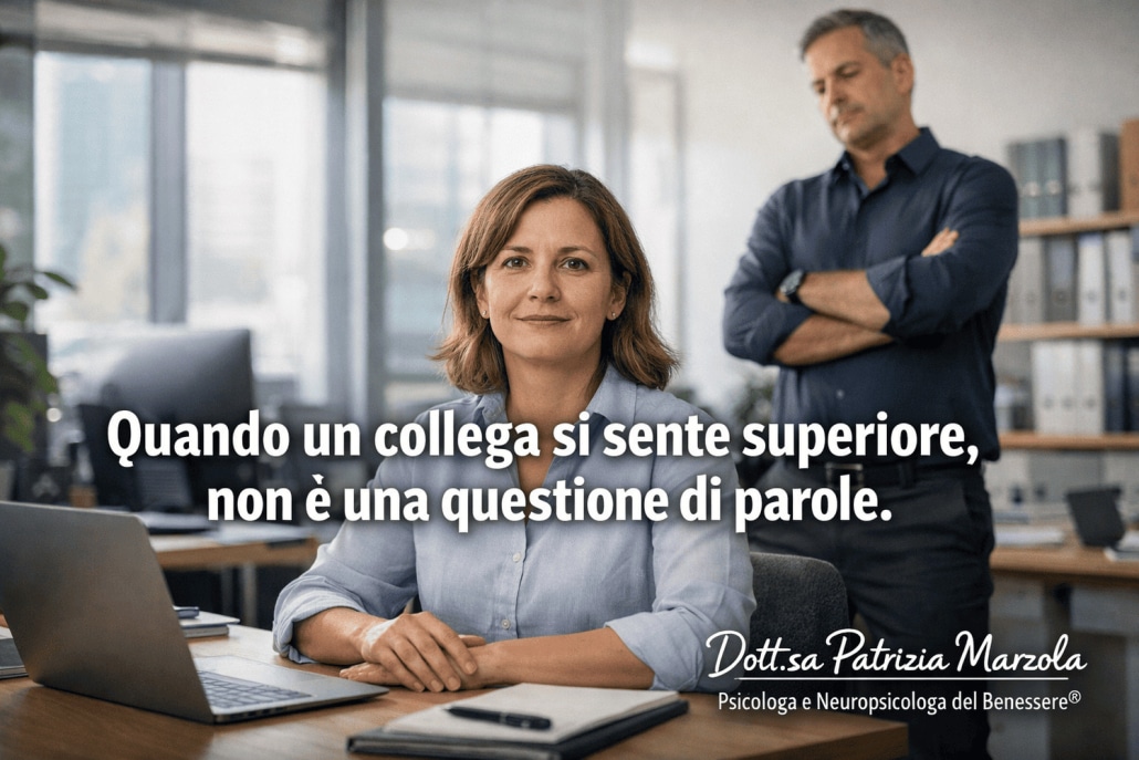 Collega che si sente superiore in ufficio e persona che mantiene la calma e la propria posizione comunicativa