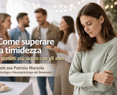 Come superare la timidezza nelle relazioni sociali e sentirsi più sicuri con gli altri.