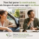Uomo e donna che riflettono in due momenti di vita quotidiana mentre ritrovano la motivazione e una nuova direzione grazie a un percorso motivazionale.