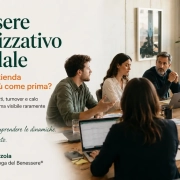 Riunione sul benessere organizzativo aziendale con un team di lavoro.